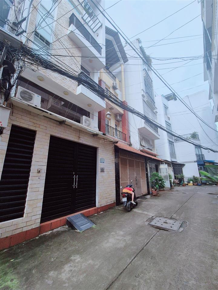 Nhà 5x15m  4 lầu lý thường kiệt, q10  hđ thuê 45 triệu/tháng  giá 17.8 tỷ  0906 366 ***