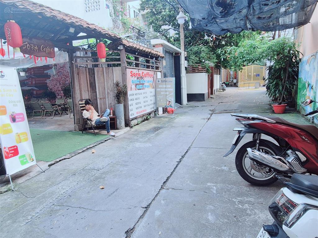 Nhà 10x20m trần bình trọng q5  đang kinh doanh nhà hàng  giá 32 tỷ  0906 366 ***