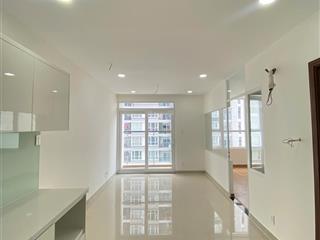 Em đăng sang nhượng! căn 50m2,2pn/1wc  tháp b2, giá bán 2.3 tỷ ( bao thuế phí sang nhượng)
