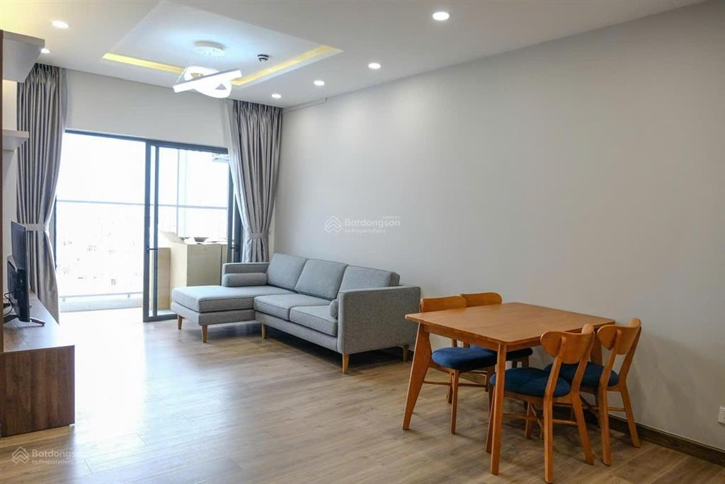 Chủ nhà gửi bán căn hộ75m2,2pn/2wc 3.890 tỷ ( full nội, view quận 1, ban công rộng rãi)