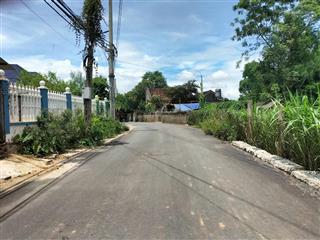 Cài view, cái view, cái view chỉ có thể là ba vì dt 1324m2, đất ở 200m giá hơn 3ty  0979 534 ***