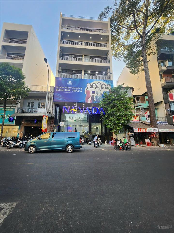 Bán tòa nhà 265267 trần bình trọng, p. 4, quận 5 hầm 7 tầng thang máy dt 10x20m, cn 200.8m2