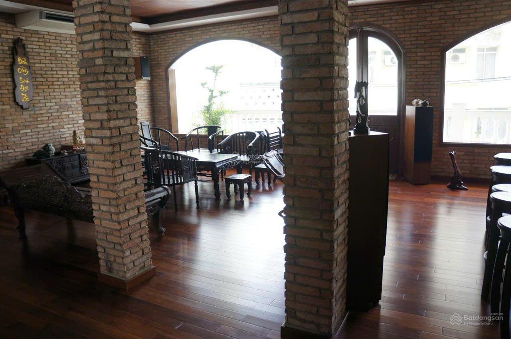 Bán nhà mt 27a thạch thị thanh, p. dk quận 1  diện tích 10 x 23m. công nhận 234m2. giá 125 tỷ