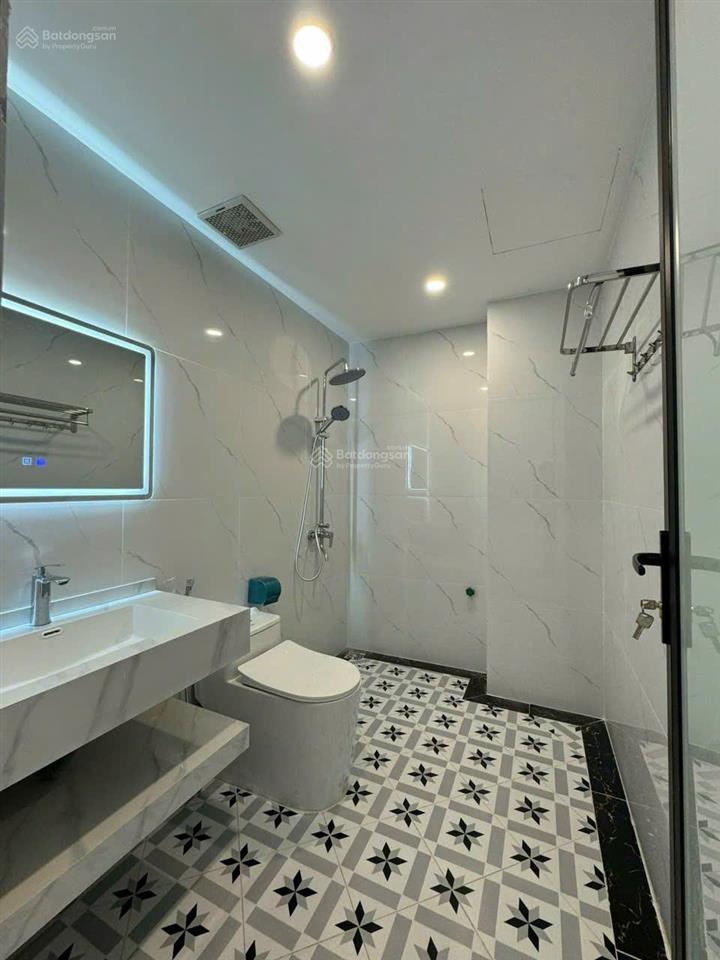 Bán nhà thạch bàn 46m2 x 6 tầng,thang máy,ngõ thông ô tô vào nhà,full nội thất