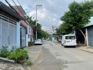 Nhà mặt tiền đường số 22  p linh đông 97.3m2  giá 8ty7 thương lượng.