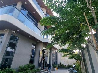 Biệt thự sang trọng | 155m2 ngang gần 10m | thiết kế hiện đại  nội thất thông minh  4pn master.