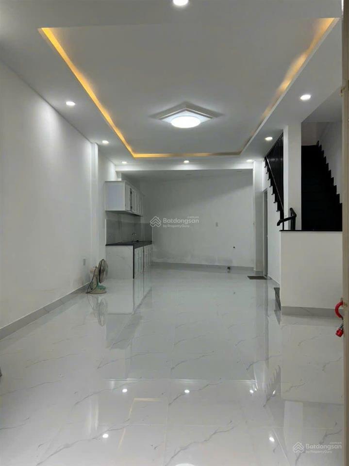 Quận 9  hoàng hữu nam  dt 73m2  2 căn nhà liền kề  vị trí đẹp  giá 4,35 tỷ
