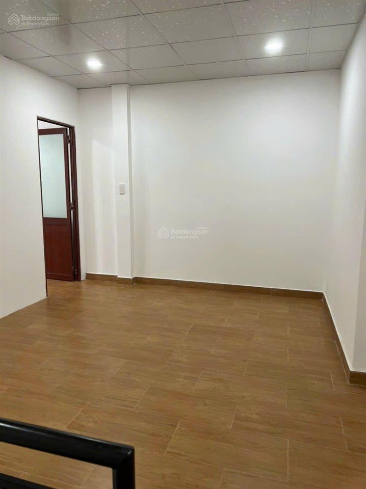 Quận 9  hoàng hữu nam  dt 73m2  2 căn nhà liền kề  vị trí đẹp  giá 4,35 tỷ