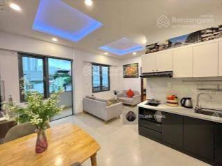 Cho thuê chung cư mini 1pn balcony full nội thất hầm xe  bảo vệ  thang máy gần chợ bến thành