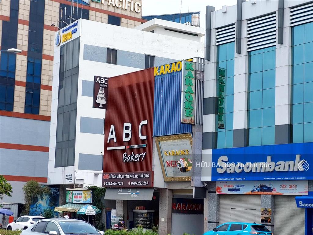 Tòa nhà mặt tiền kd lê văn việt dt ngang 7m x 30m nhà cho thuê 150 triệu/1th giá bán 42 tỷ