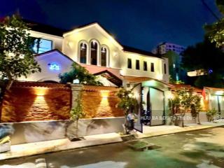 Biệt thự ngang 66m dt 378m2 biệt thự như hình cực đẹp làm nhà hàng quán cafe giá 15.5 tỷ