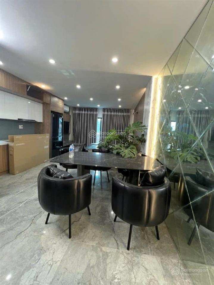Bán nhà liền kề tây hồ. 60m2 x 5 tầng thang máy. giá chỉ 15 tỷ