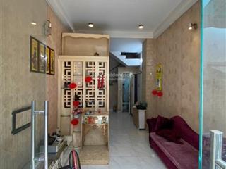 Quận 6, ngay trung tâm chợ lớn, nhà đẹp 4 tầng, chỉ 4 tỷ 9
