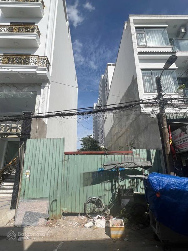 158m2, ngang 5.4m, khu vực được xây 78 tầng, gần công viên phú lâm, quận 6