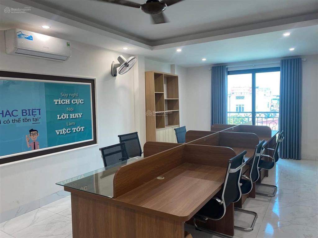 Cho thuê nhà liền kề vừa vp công ty vừa ở dt 100m2 x 4t 16tr/th