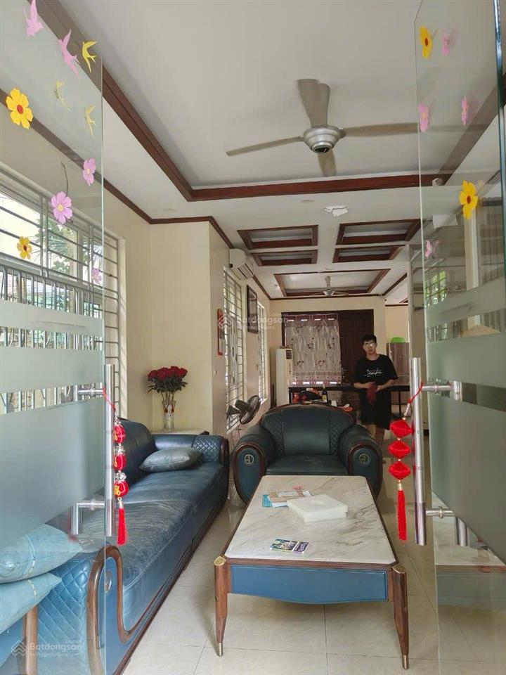 Biệt thự full nội thất cho thuê