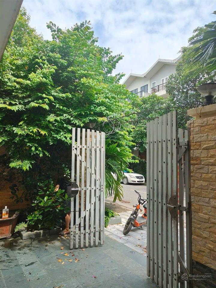 Biệt thự full nội thất cho thuê