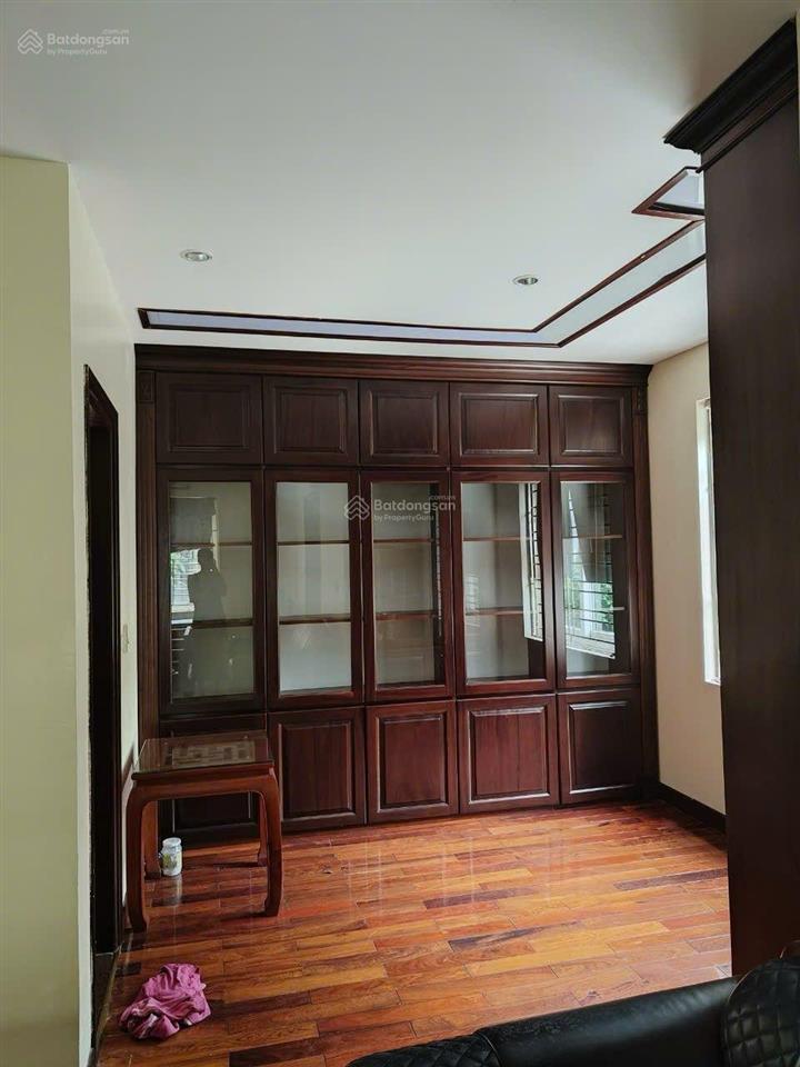 Biệt thự full nội thất cho thuê