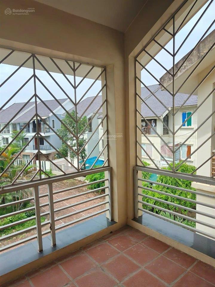 Biệt thự full nội thất cho thuê