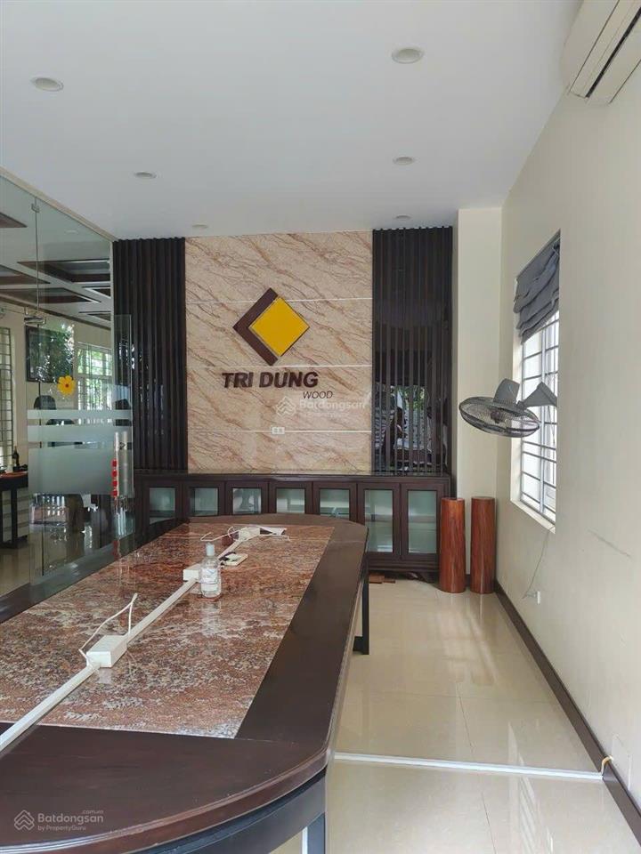 Biệt thự full nội thất cho thuê