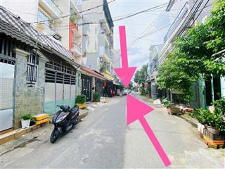 Cách mt lê văn quới chỉ 20m  đường rộng 12m  185m2 thổ cư  tặng nhà c4