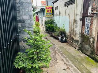 Bán nhà cấp 4 ngay trung tâm tp. biên hoà, dt 160m2, giá 4,5 tỷ,  0906 694 ***