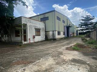 Cho thuê xưởng trong cụm công nghiệp nhị xuân, hóc môn. dt 7400m2, giá 240tr/tháng,  0906 694 ***