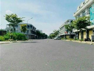 Một căn nhà thô 1t2l, khu dân cư bửu long 3.