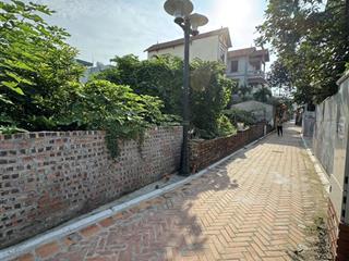 Bán lô đất đẹp 65m2 lại đà đông anh  ngay chân cầu đông trù  giá tốt cho nhà đầu tư