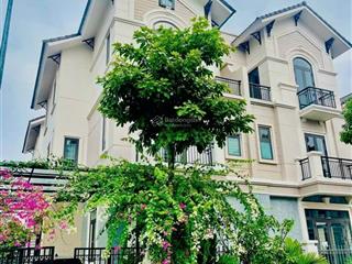 Biệt thự vườn ven đô rất đẹp giá rẻ chỉ từ 50tr/1m2 sẵn sổ hồng lâu dài, chuyển nhà cần bán