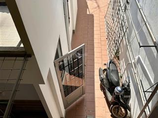Gấp  nhà hẻm oto, 111m² (6x19, hậu 6.2m), 50m ra mặt tiền đường số 8 giao thống nhất, 9.8 tỷ có sổ