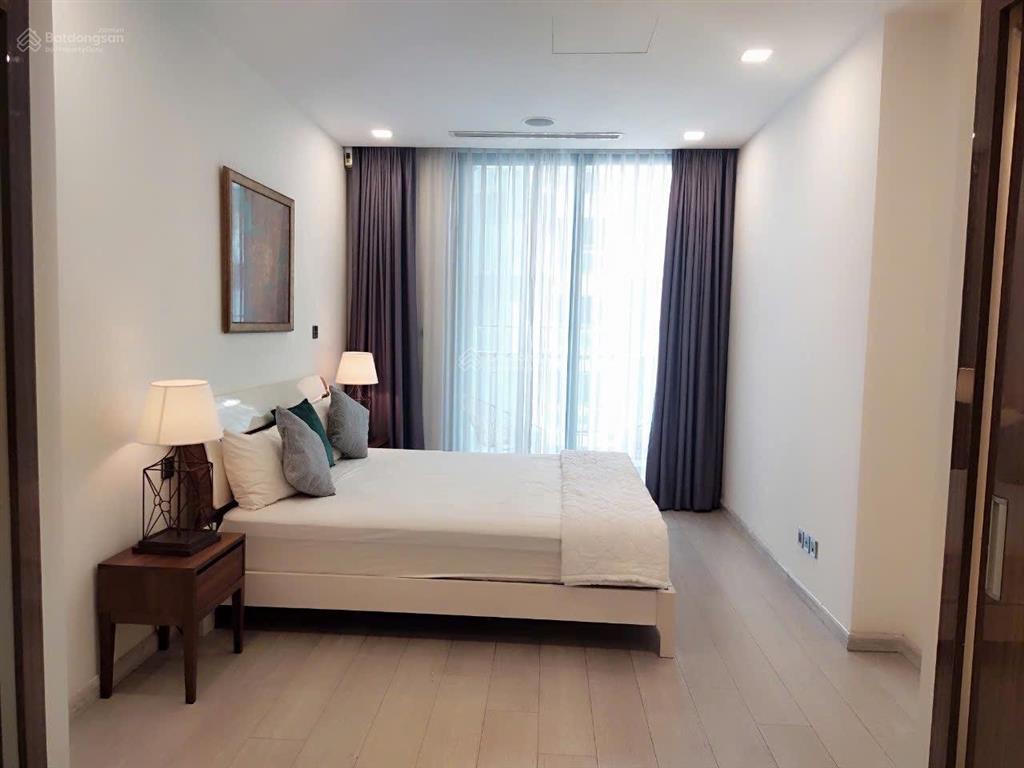 Bán cc 2pn, 2wc, 86m2 ở vinhomes golden river ba son, 17,5 tỷ vnd, view đẹp