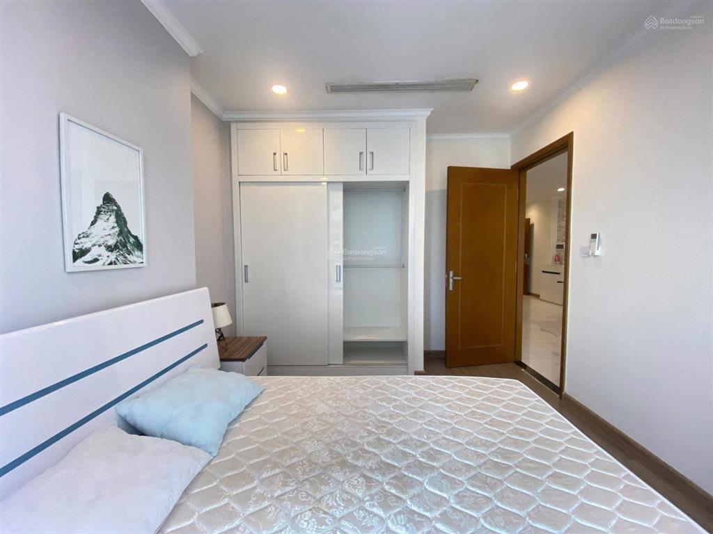 Bán cc tại vinhomes central park, 6,5 tỷ, 54m2 bao đẹp hot!