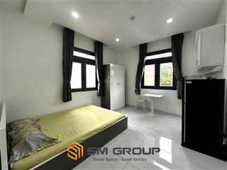 Phòng studio 2 cửa sổ to thoáng25m2 fullnt có thang máy,hầm xe nhà an ninh sạch đẹp