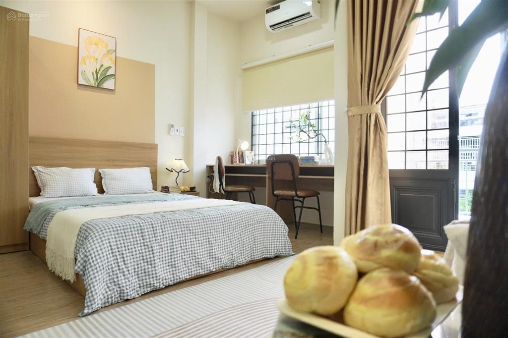 Căn hộ ban công 40m2 mới 100% full nt gần ngay công viên gia định