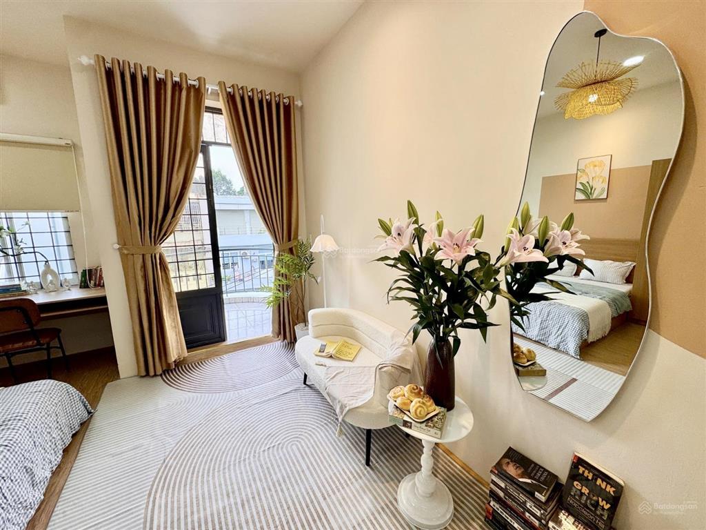 Căn hộ ban công 40m2 mới 100% full nt gần ngay công viên gia định