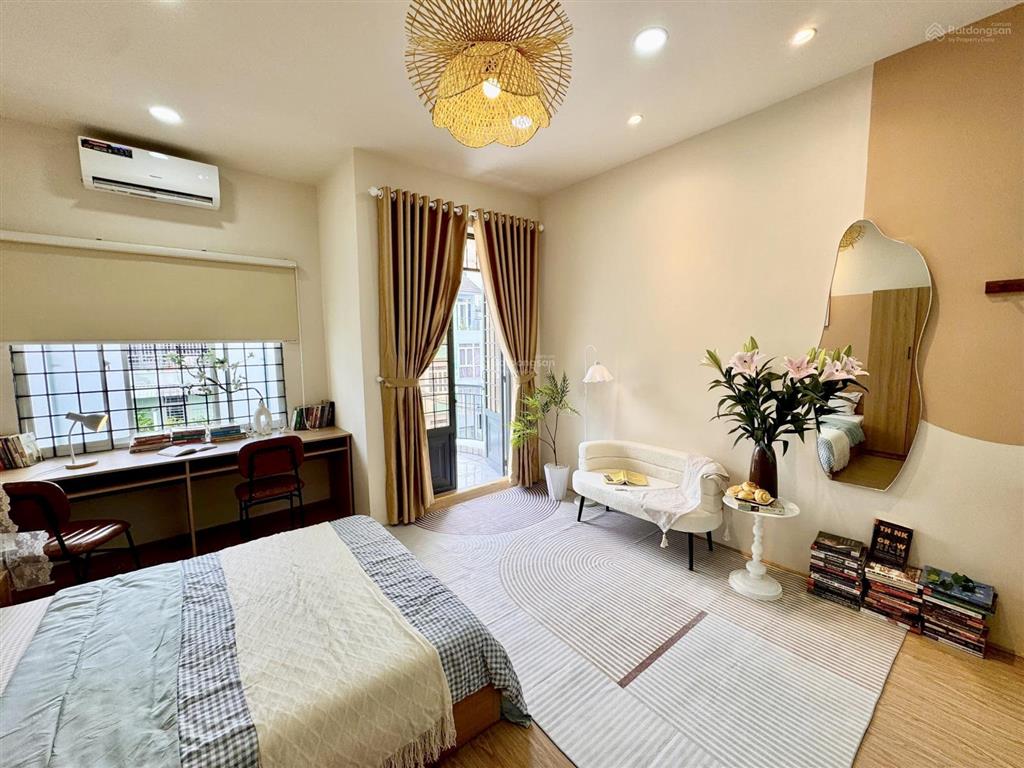 Căn hộ ban công 40m2 mới 100% full nt gần ngay công viên gia định