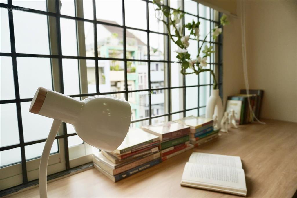 Căn hộ ban công 40m2 mới 100% full nt gần ngay công viên gia định