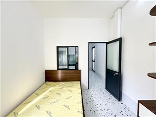Cămn hộ 1pn tách bếp có cửa sổ thoáng rộng 35m2, full nt, gần ngay học viện cán bộ