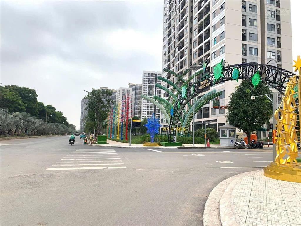 Đất mặt tiền nguyễn xiển, cách vinhomes 200m