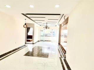 Chính chủ bán căn hộ babylon, 58m2, 2 phòng ngủ, view đông nam, sổ hồng giá 2,94 tỷ tuấn 0901 499 ***