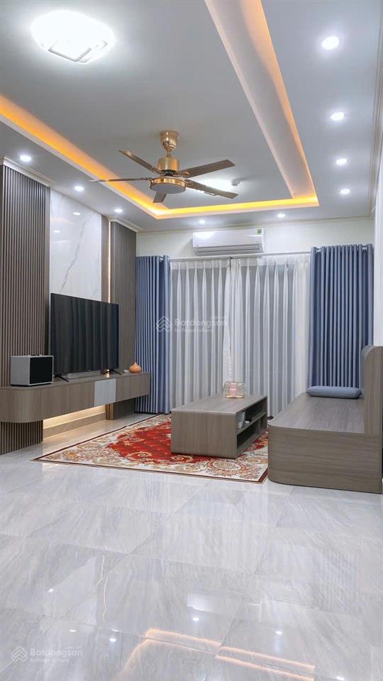 Chính chủ bán căn hộ stowm tham lương, 90m, 3 phòng ngủ, lầu 5, nhà đẹp giá 4,2 tỷ tuấn 0901 499 ***