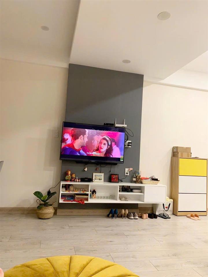 Chính chủ bán căn hộ nguyễn ngọc phương, 68m, 2 phòng ngủ, hình thật, sổ hồng 5.2 tỷtuấn 0901 499 ***