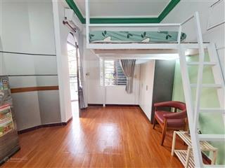 Phòng gác duplex, ban công gần đại học hutech, ngoại thương bình thạnh