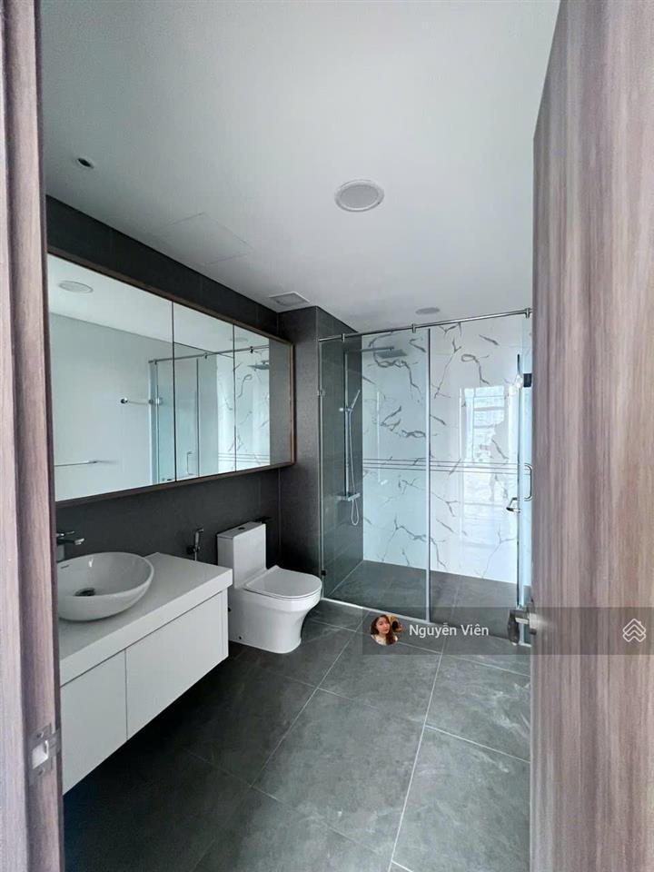 Cho thuê gấp, sunwah 3pn, 112m2, giá tốt 33 triệu/tháng bao phí quản lý