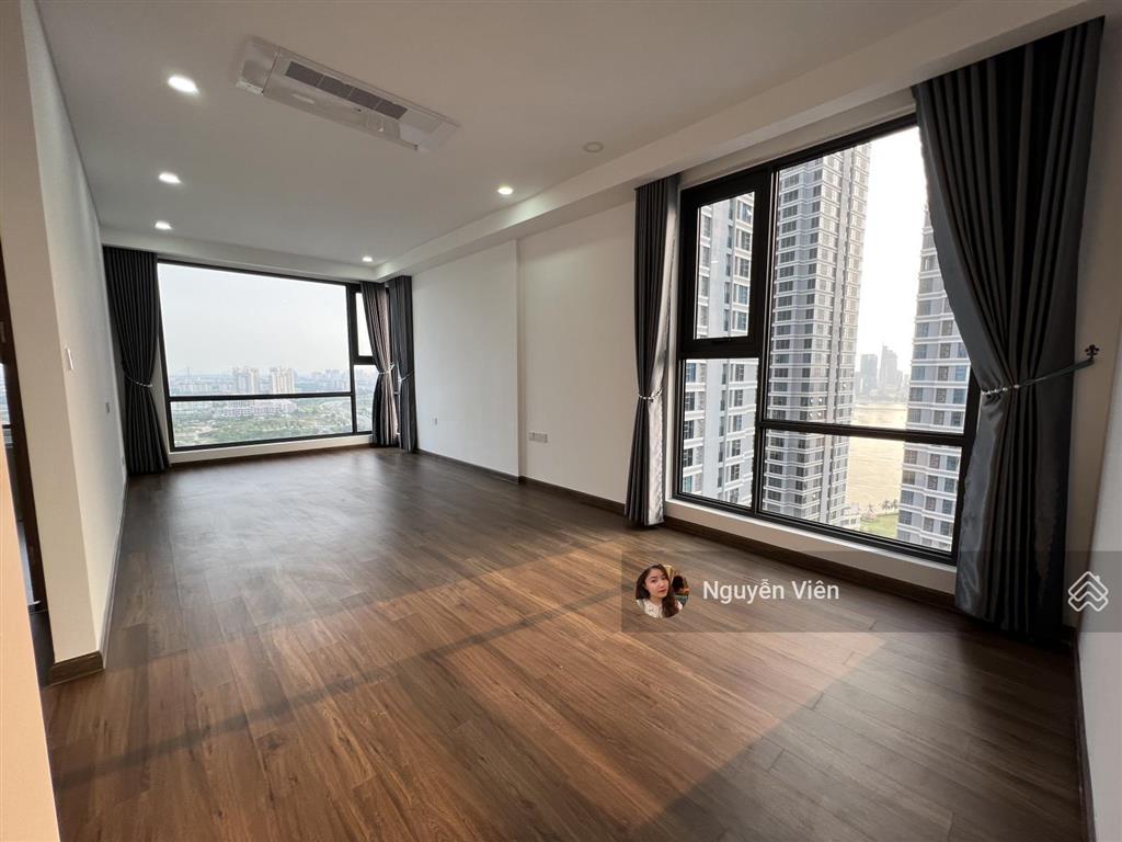 Viên viên opal, bán gấp 4 phòng, 160,95m2, giá 18,5 tỷ
