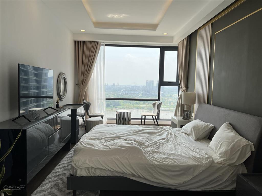 Bán gấp opal  4pn  161.95m2  18.3 tỷ.  0917 459 ***