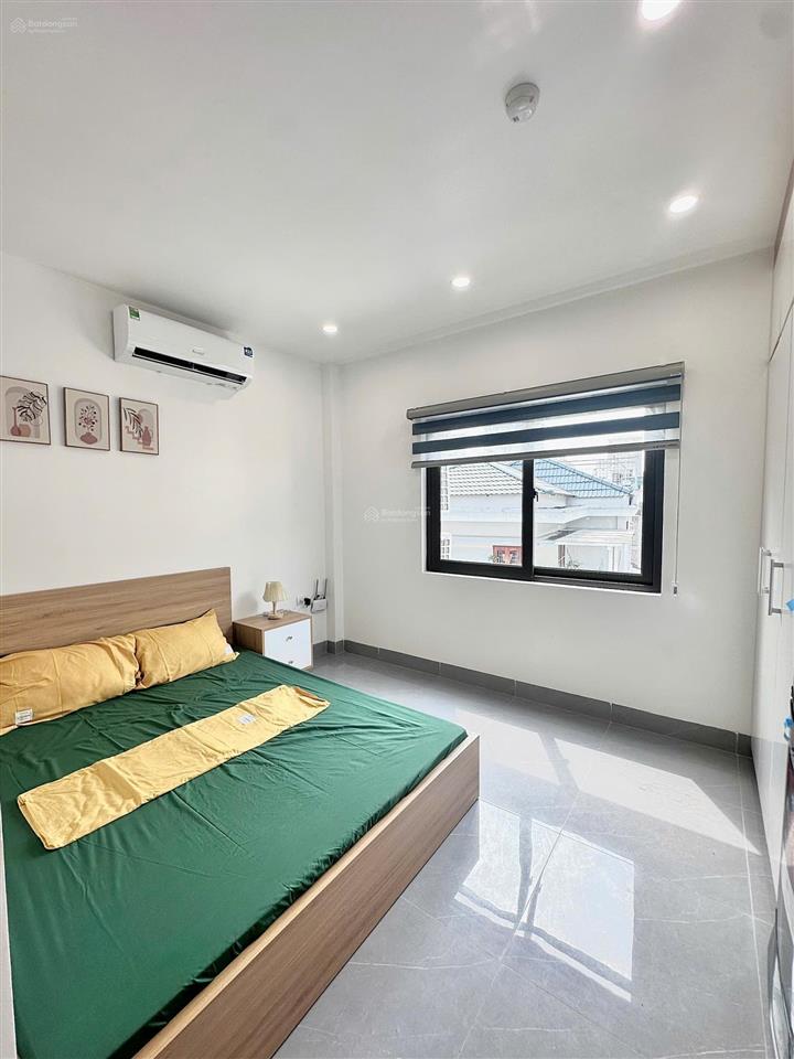 Cực hiếm! tòa chdv yên hoà, lô góc, 64m2*6t, 15 phòng kk, đủ pccc, ô tô, gần phố, dòng tiền 6%/năm