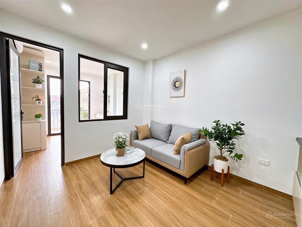 Sát phố! toà chdv xã đàn, 70m2*7 tầng tm, mt 5.2m, 18 phòng kk, đủ pccc, ngõ 3m, dòng tiền 7%/năm.