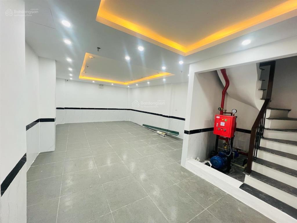 Hiếm có toà chdv xuân đỉnh, 88m2*7t, mt 5.5m, 28 phòng kk, ngõ ô tô, đủ gpxd/pccc, dòng tiền 7%/năm